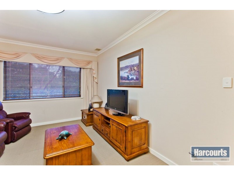 45 Hatherley Parade, Winthrop WA 6150