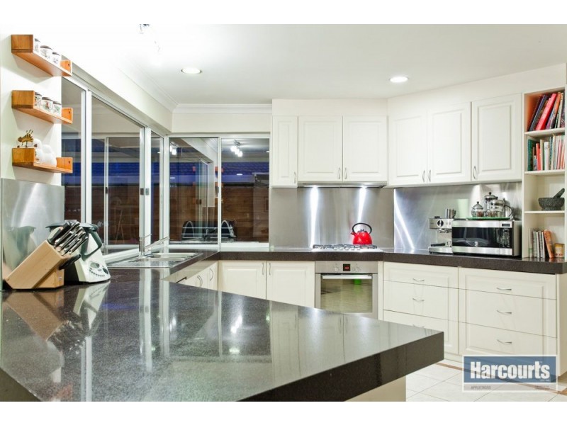 71 Aitken Drive, Winthrop WA 6150