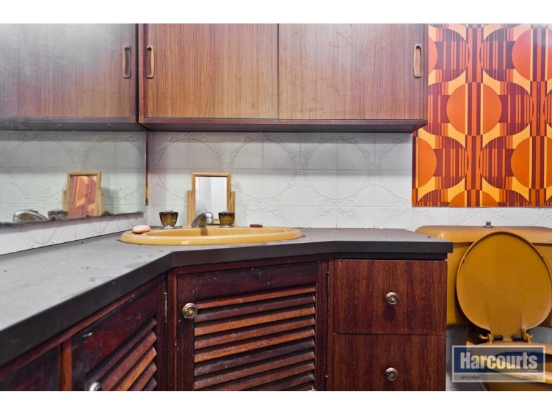 70 Riseley St, Ardross WA 6153