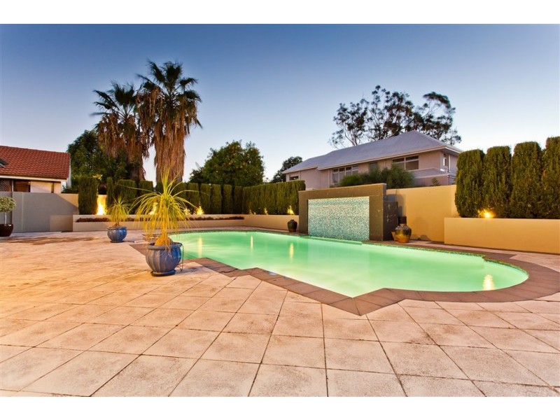 136 Bateman Road, Mount Pleasant WA 6153