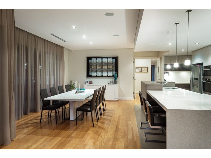 37 Ogilvie Road, Mount Pleasant WA 6153