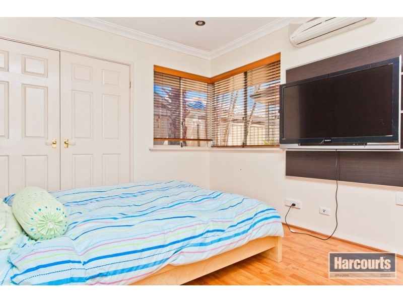 17 McCullock Rise, Bull Creek WA 6149