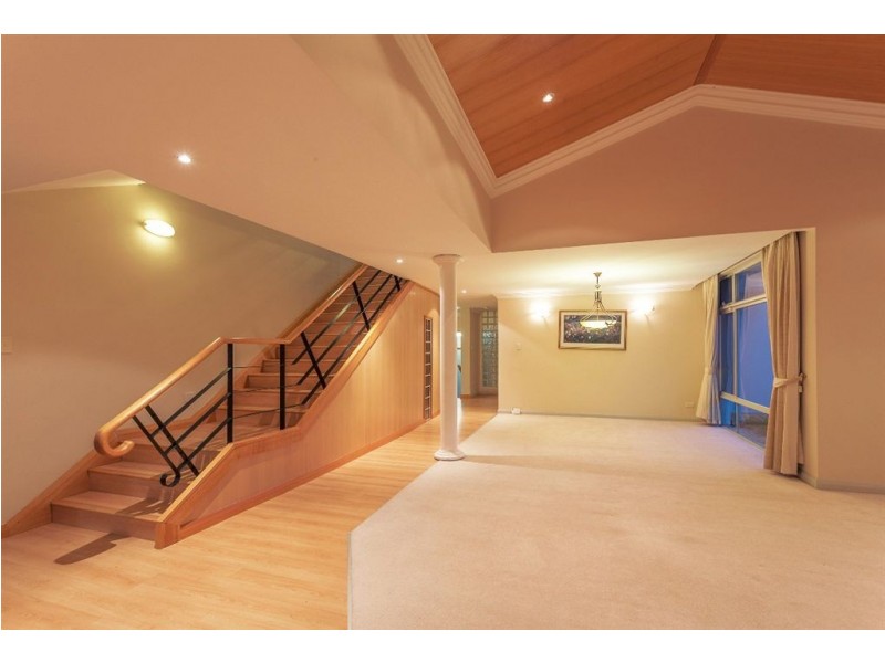 11 Ness Road, Applecross WA 6153