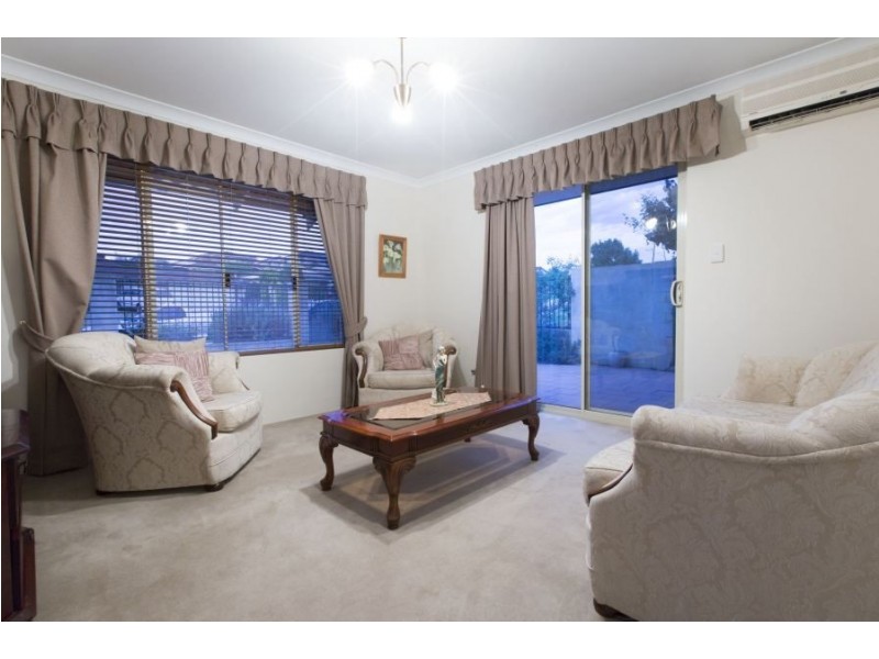 58 Crossland Way, Kardinya WA 6163