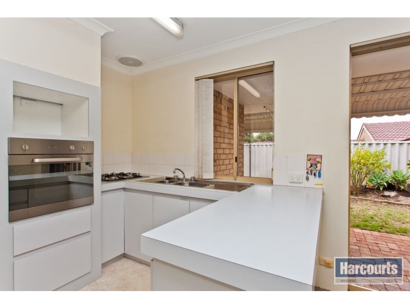 1/1 Stanbury Place, Kardinya WA 6163