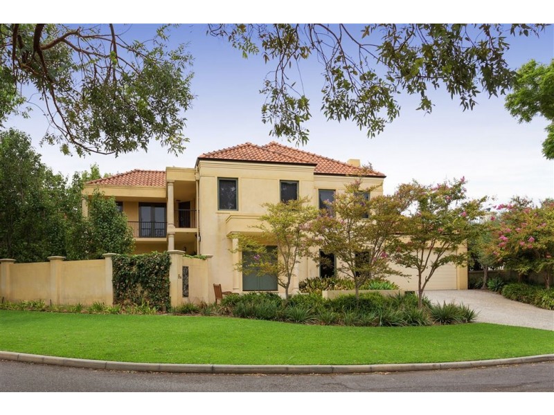 9A Dunvegan Road, Applecross WA 6153