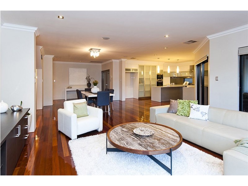 12 Killilan Road, Applecross WA 6153