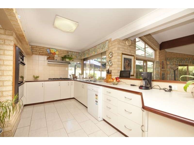 42a Allerton Way, Booragoon WA 6154