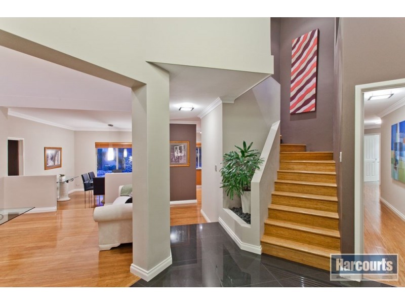 22 Norton Ridge, Winthrop WA 6150