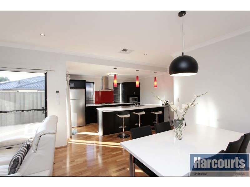 75B Moolyeen Rd, Brentwood WA 6153