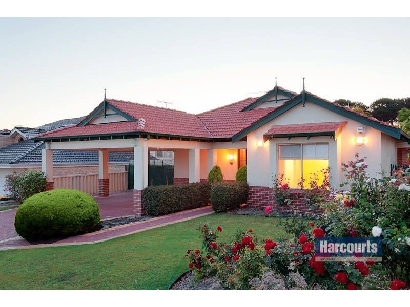 25 Stewart Way, Kardinya WA 6163