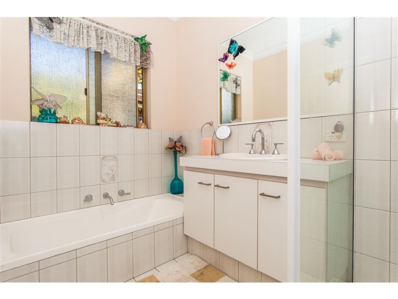31 Macrae Road, Applecross WA 6153