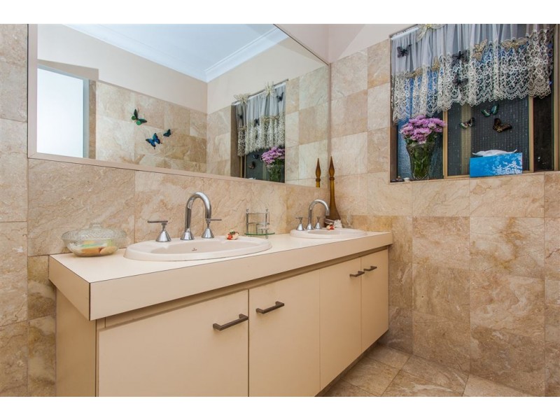31 Macrae Road, Applecross WA 6153