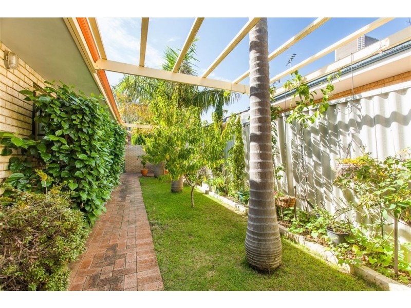 31 Macrae Road, Applecross WA 6153
