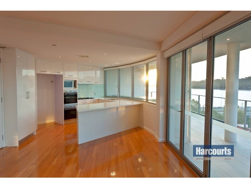 10/4 Scott Street, South Perth WA 6151