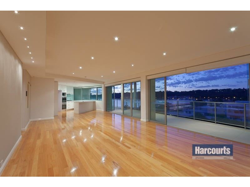 10/4 Scott Street, South Perth WA 6151