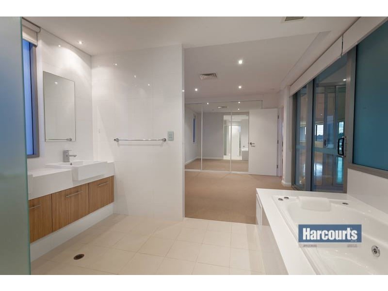 10/4 Scott Street, South Perth WA 6151