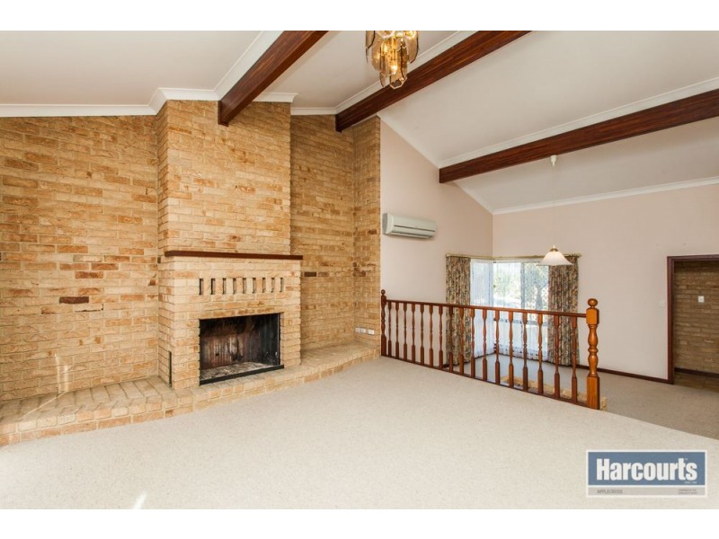 6 Hayman Court, Coogee WA 6166