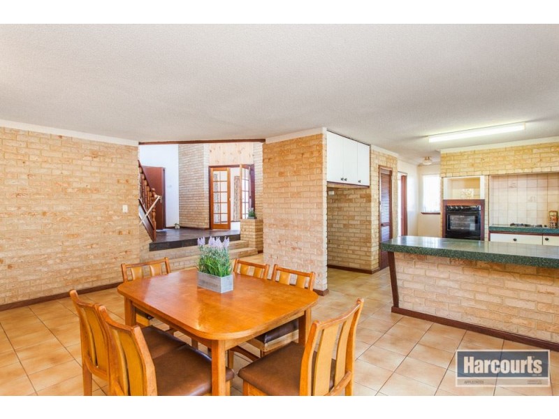 6 Hayman Court, Coogee WA 6166