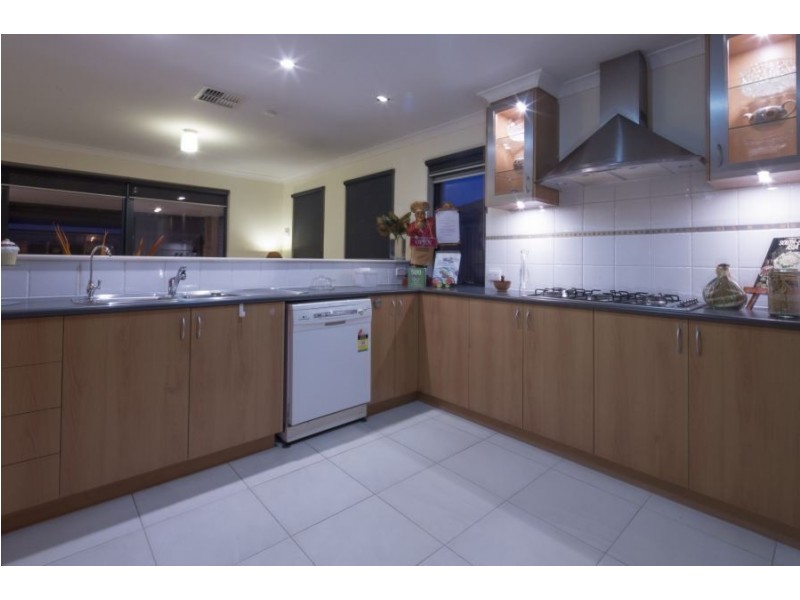 15 Machete Street, Canning Vale WA 6155