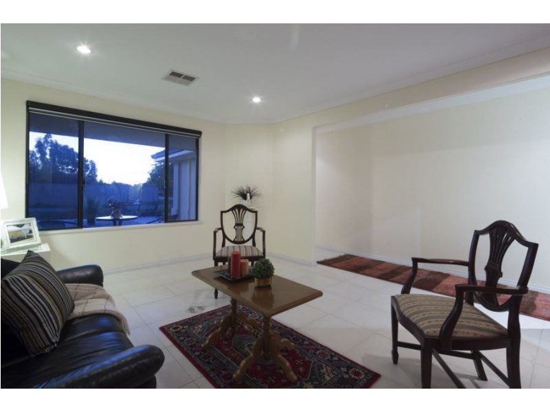 15 Machete Street, Canning Vale WA 6155