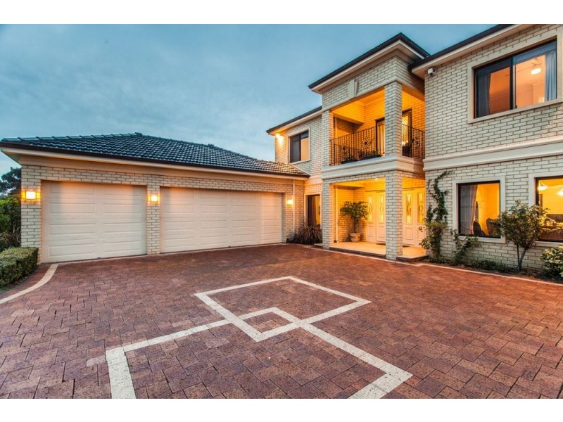 10 Ashmore Avenue, Canning Vale WA 6155