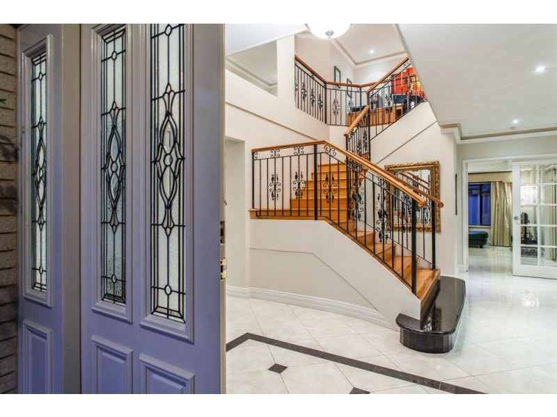 10 Ashmore Avenue, Canning Vale WA 6155