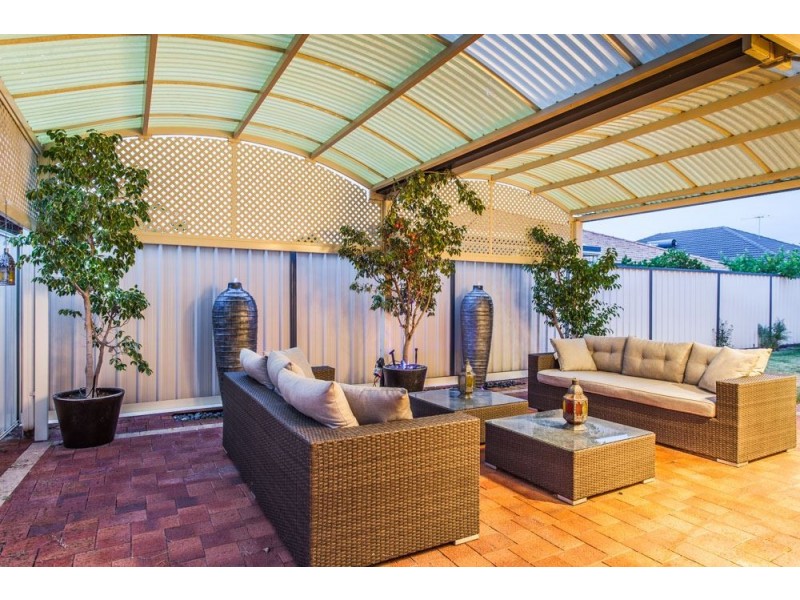 10 Ashmore Avenue, Canning Vale WA 6155