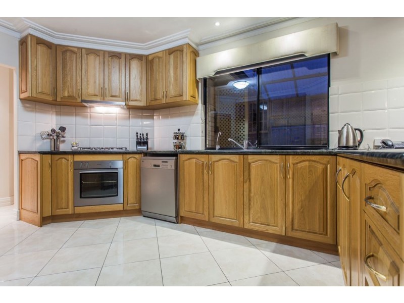 10 Ashmore Avenue, Canning Vale WA 6155