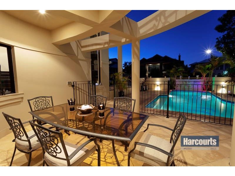 7 Bateman Road, Mount Pleasant WA 6153