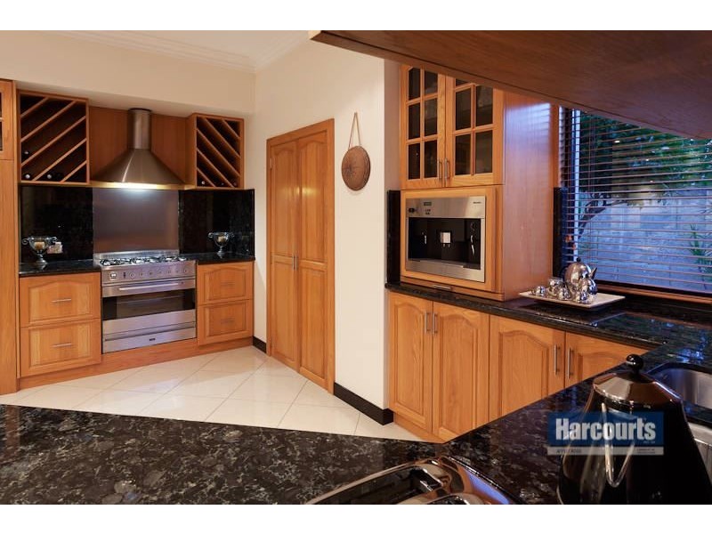 7 Bateman Road, Mount Pleasant WA 6153
