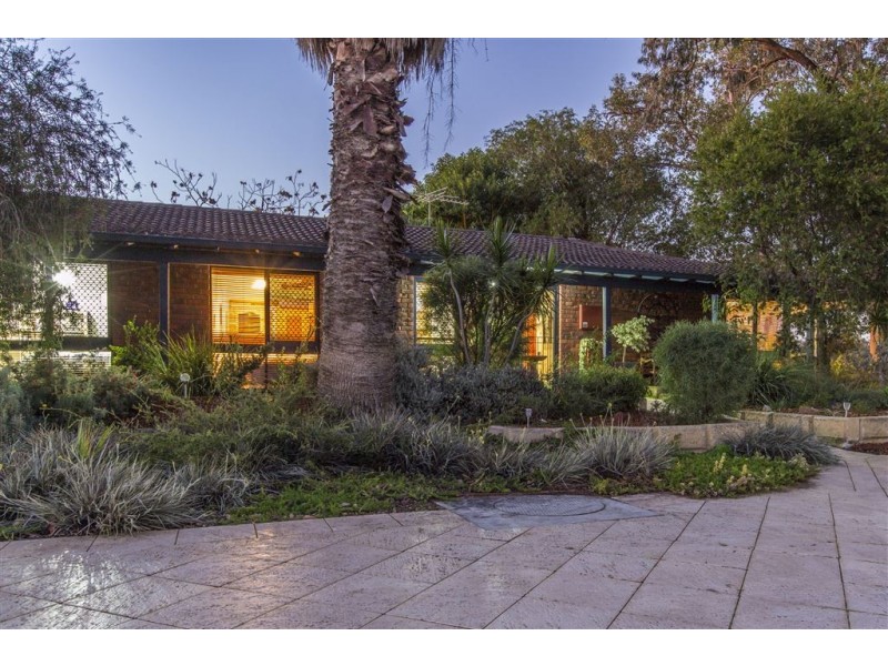 28 Zenith Street, Shelley WA 6148