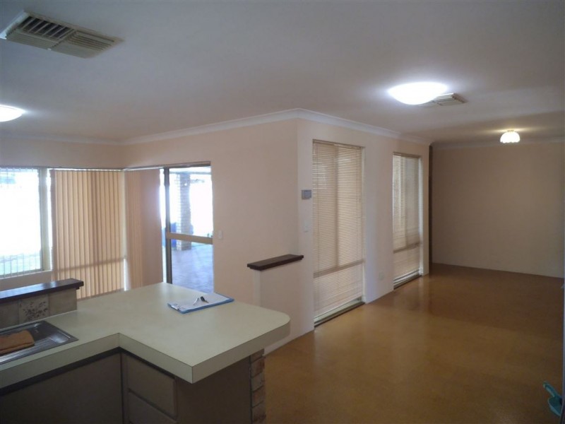 1 Tawson Place, Leeming WA 6149