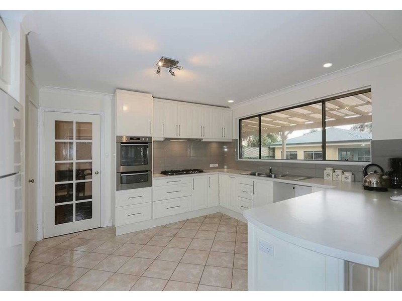 16 Woodall Ramble, Booragoon WA 6154