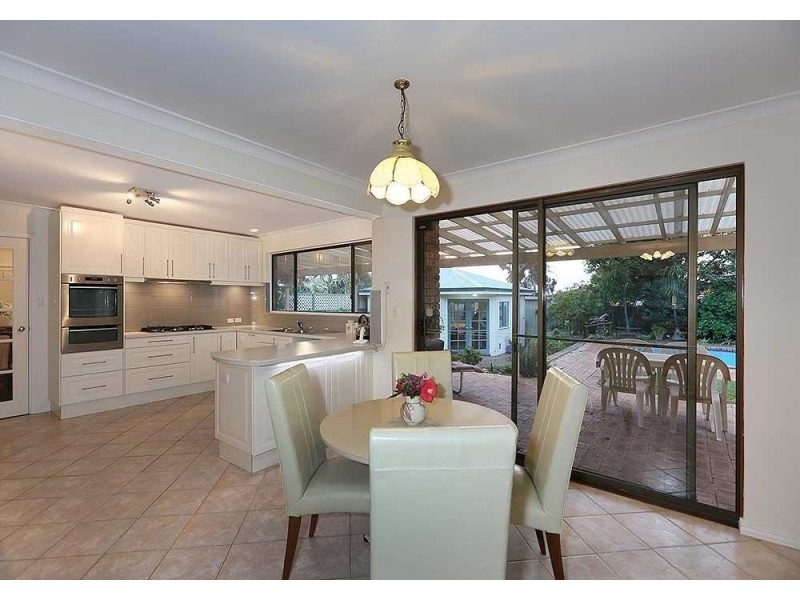 16 Woodall Ramble, Booragoon WA 6154