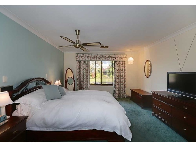 16 Woodall Ramble, Booragoon WA 6154