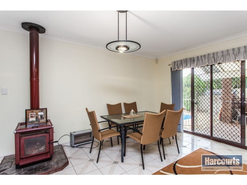 30 Hadley Gardens, Kardinya WA 6163