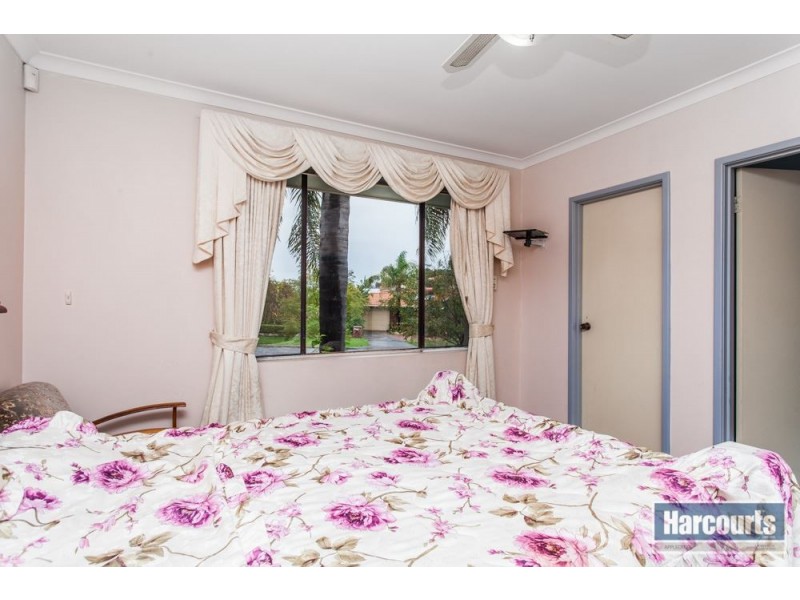 30 Hadley Gardens, Kardinya WA 6163