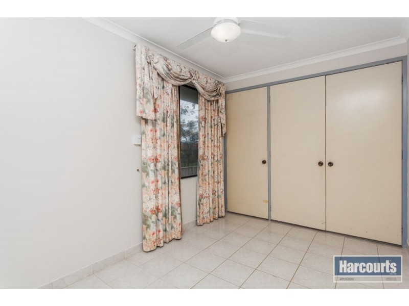 30 Hadley Gardens, Kardinya WA 6163