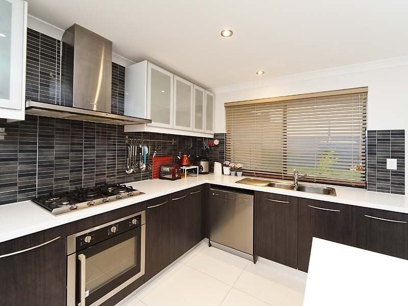 17 Hodgkinson Turn, Canning Vale WA 6155