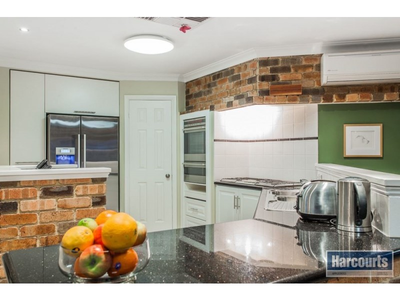 5 Radden Green, Winthrop WA 6150