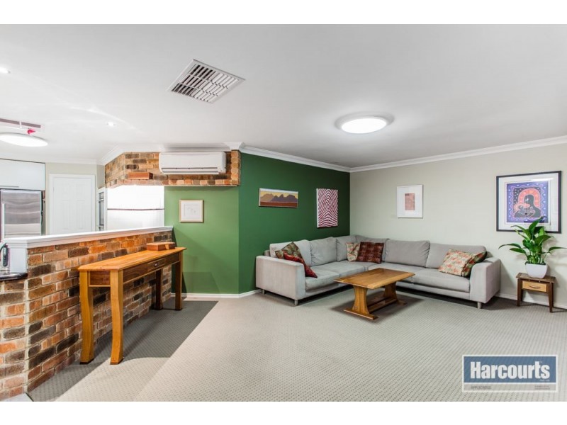 5 Radden Green, Winthrop WA 6150