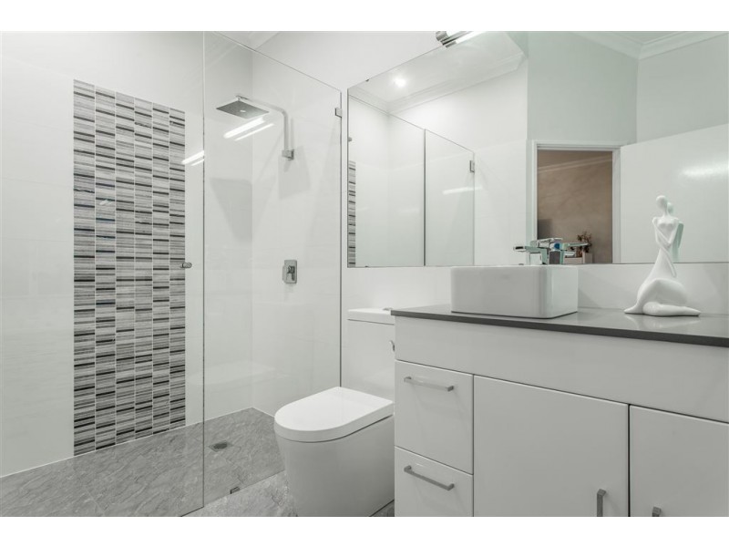 9 Rossiter Way, Winthrop WA 6150