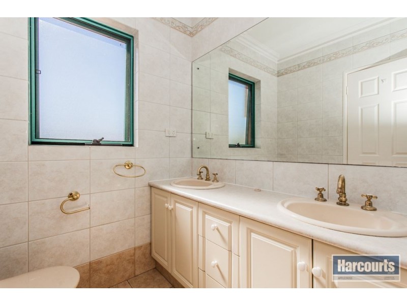 2D First Avenue, Applecross WA 6153