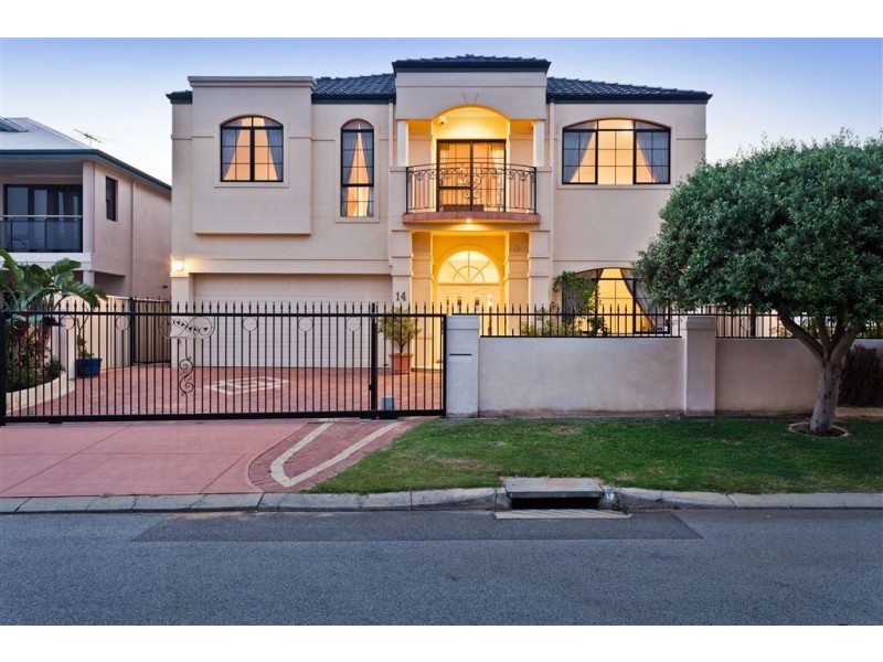 14 Kirkby Ridge, Salter Point WA 6152