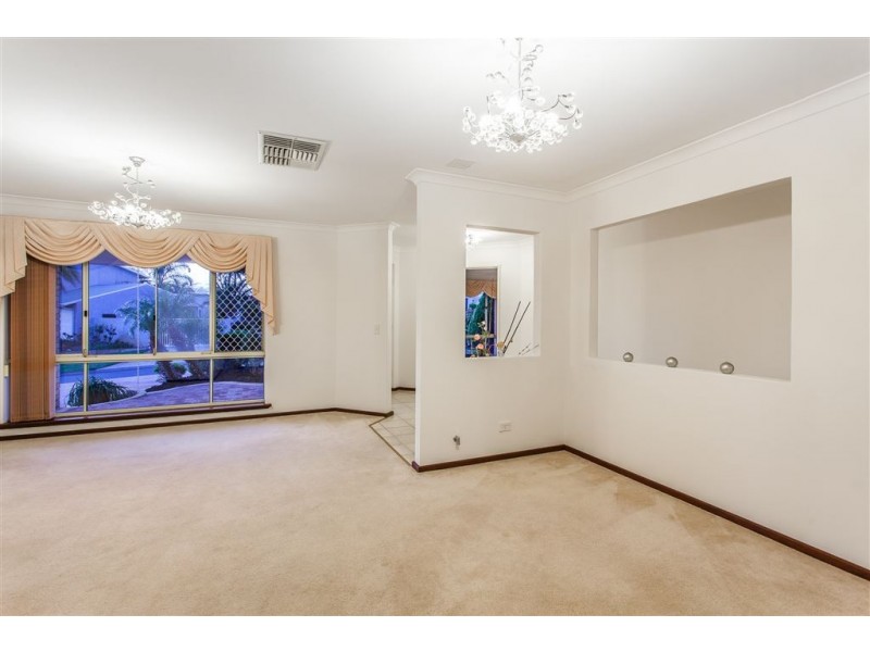14 Exley Close, Kardinya WA 6163