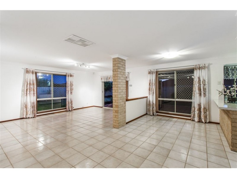 14 Exley Close, Kardinya WA 6163