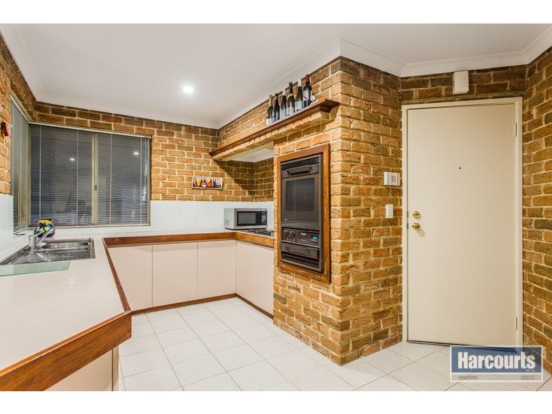 27 Winthrop Drive, Winthrop WA 6150