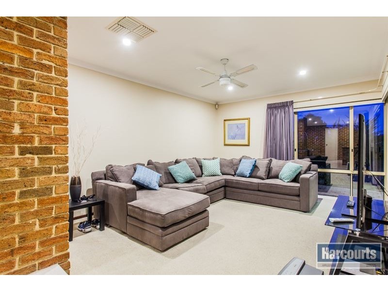 27 Winthrop Drive, Winthrop WA 6150