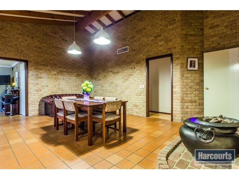 7 Raine Terrace, Winthrop WA 6150